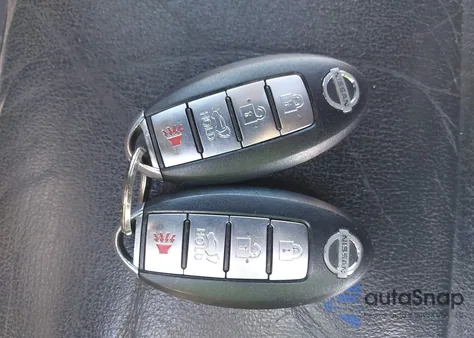 2010 Nissan Armada Platinum z USA, uszkodzony, nr VIN 5N1AA0NC1AN613846